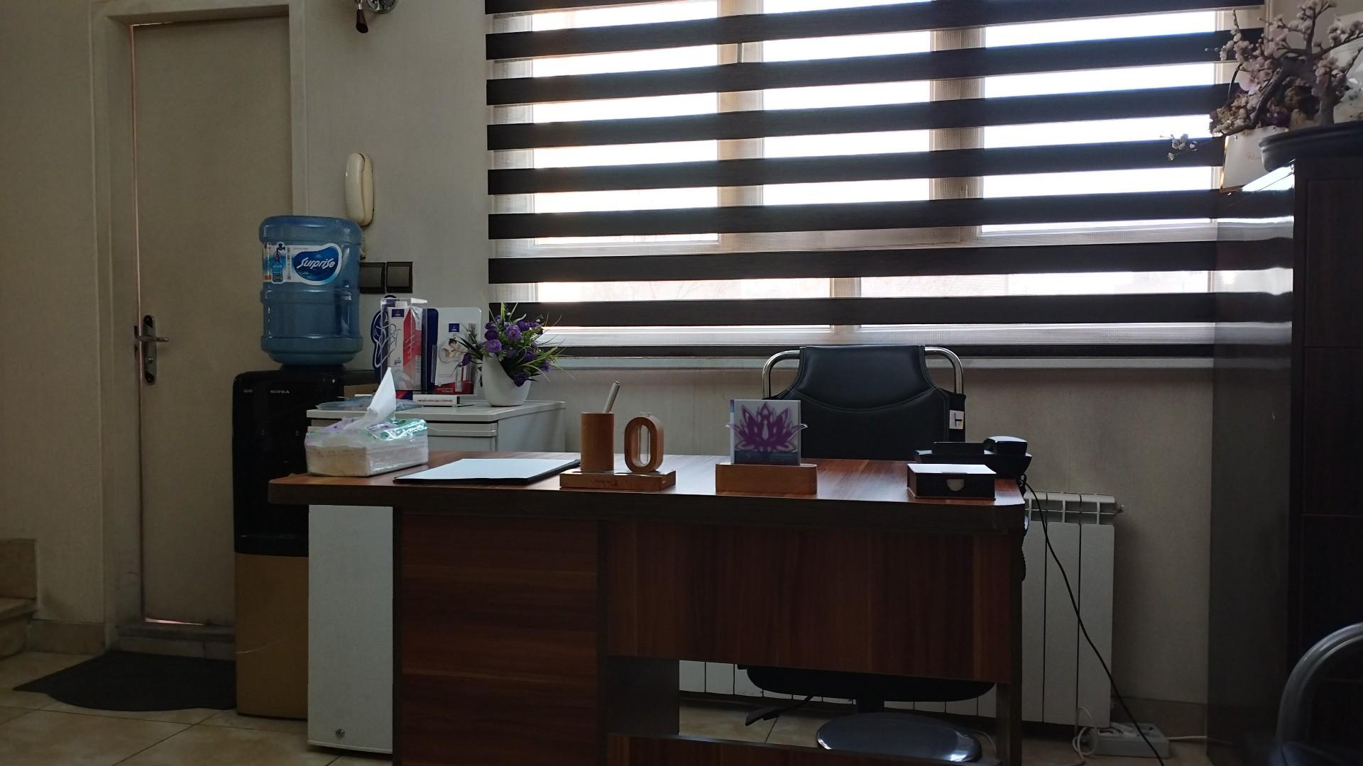 عکس مطب دکتر درآبادی متخصص زنان و زایمان