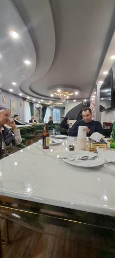 عکس رستوران پرویزی