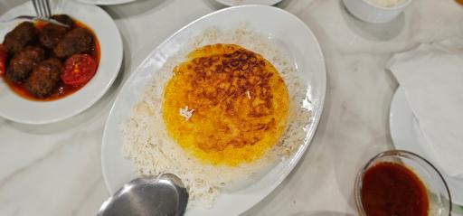 عکس رستوران پرویزی
