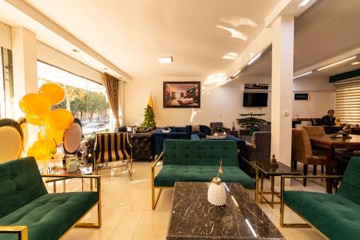 عکس نمایشگاه مرکزی ایرامون