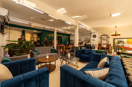 عکس نمایشگاه مرکزی ایرامون