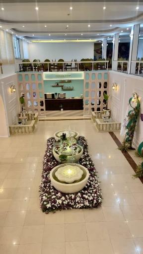 رستوران پارسه 