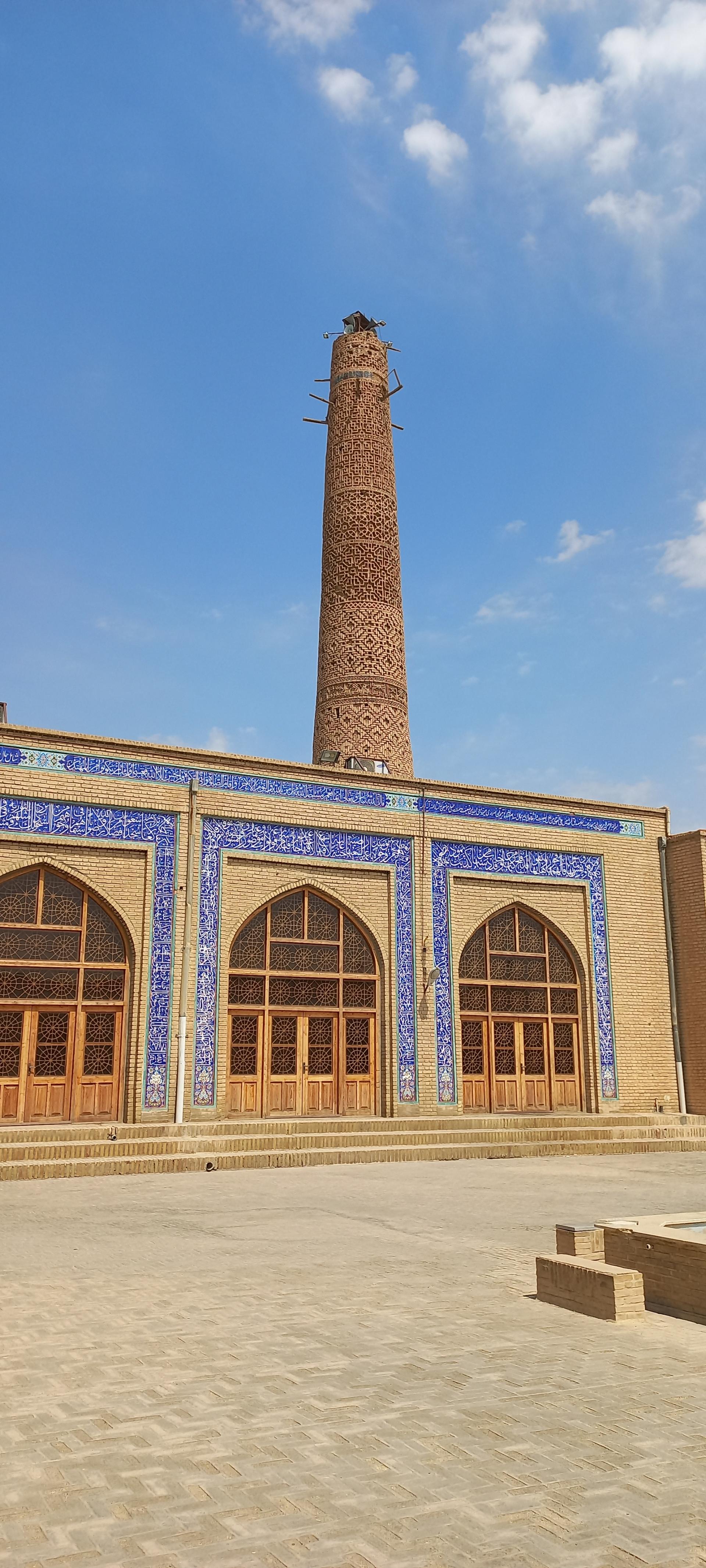 عکس مناره مسجد جامع