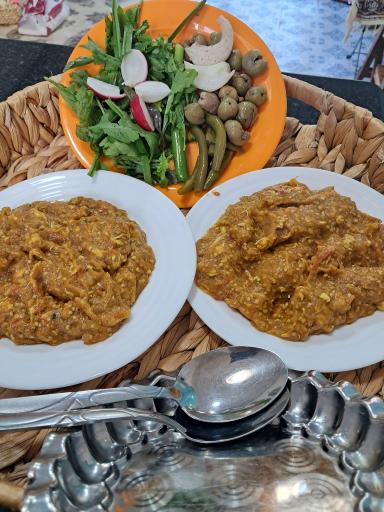 عکس دکان آبی