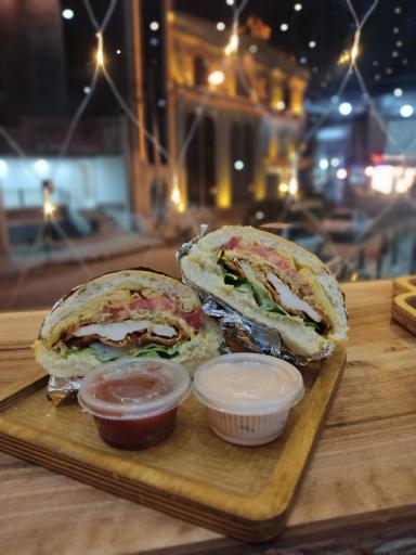 عکس کافه پورشا