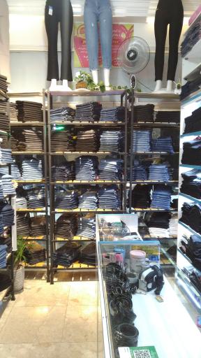 عکس فروشگاه پرنس جین