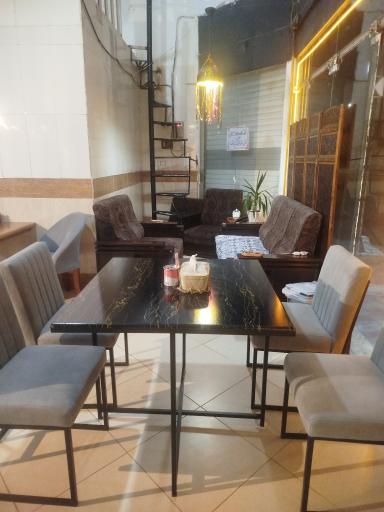 عکس کافی شاپ ملکه