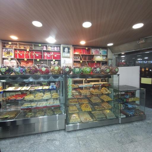 عکس شیرینی سرا و سوغات کرمان بیجاری