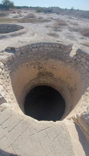 عکس چاه های آب بردستان