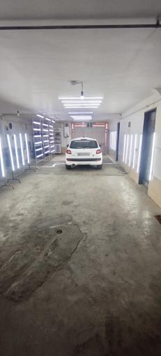 عکس مرکز تشخیص رنگ خودرو مدرن