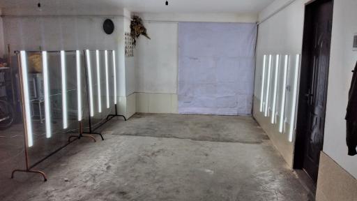 عکس مرکز تشخیص رنگ خودرو مدرن