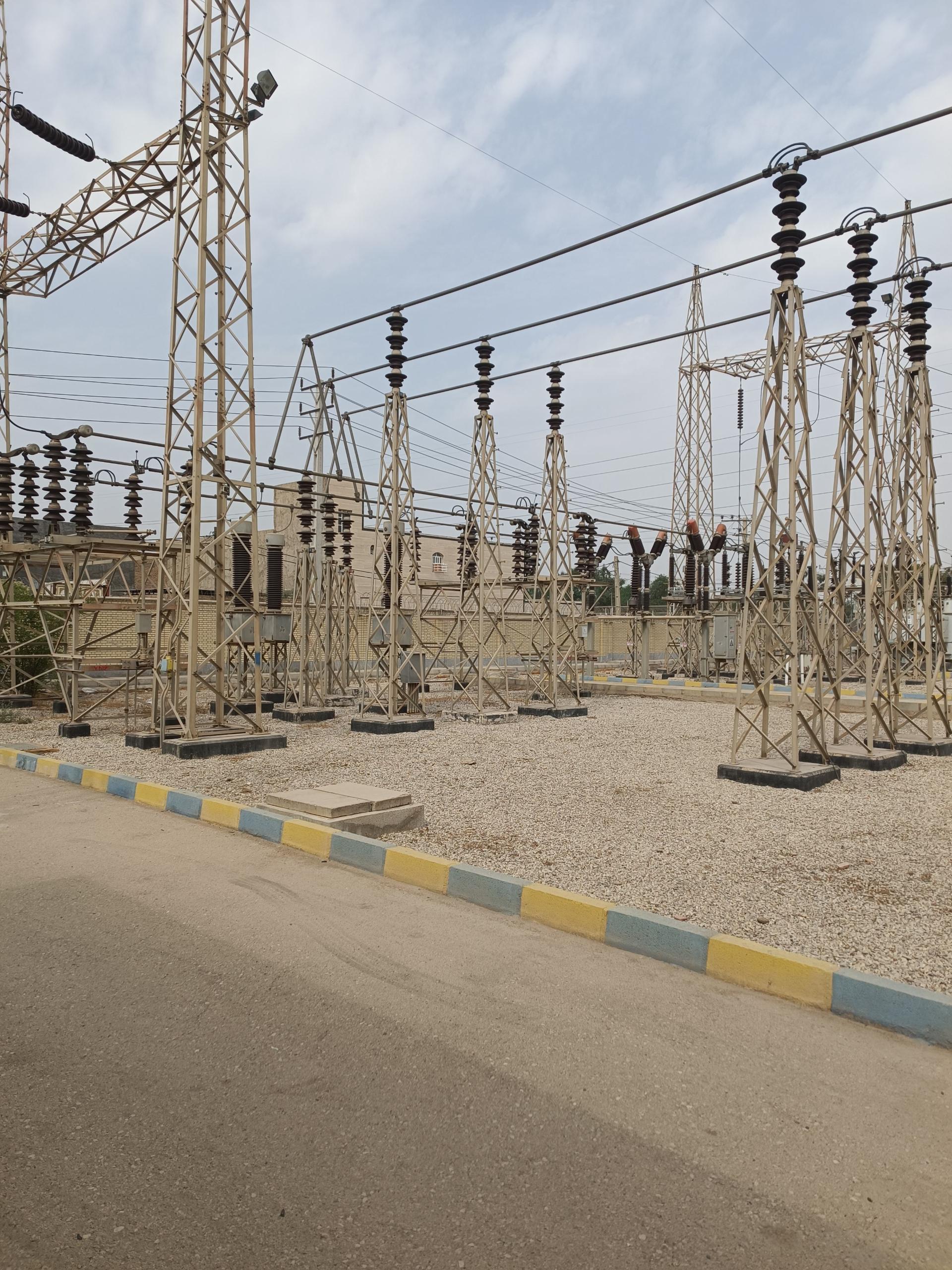 عکس ایستگاه برق لشکر