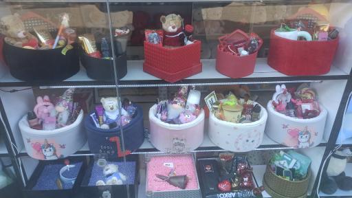 عکس فروشگاه کشورتویز