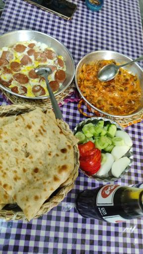 عکس چایخانه گیله دختر