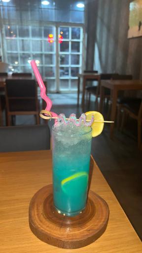 عکس کافه میم