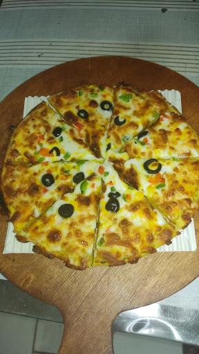 عکس کیک پیتزا شعبه 2 