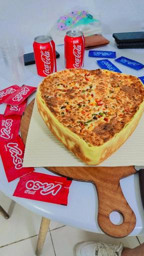 عکس کیک پیتزا شعبه 2 