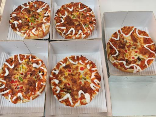 عکس کیک پیتزا شعبه 2 