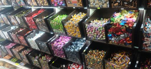 عکس آجیل و خشکبار ۲ ب ۲