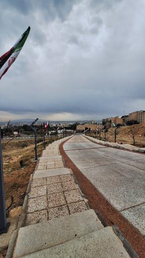 عکس حرم مطهر شهدای گمنام دانشگاه شیراز