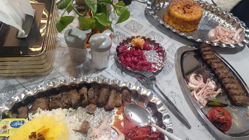 عکس چلو کبابی نقش جهان