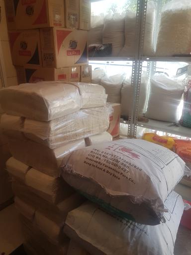 عکس عمده فروشی حاج علی