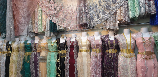 عکس پارچه سرای کاک عزیز