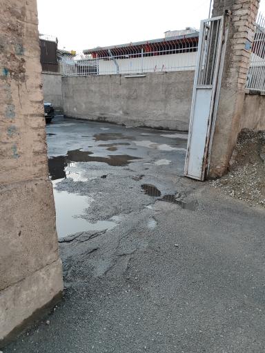 عکس پارکینگ عظیمی (خصوصی)