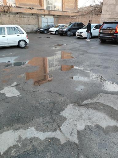 عکس پارکینگ عظیمی (خصوصی)