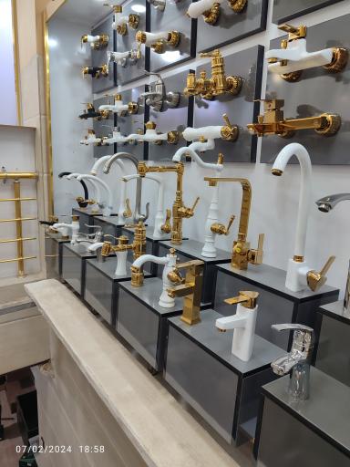 عکس نمایشگاه کاشی و سرامیک ایران زمین 