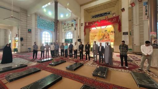 عکس گلزار مطهر شهدای بشرویه