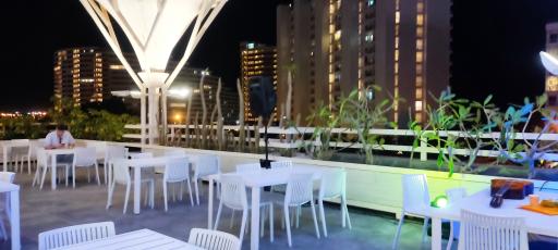 عکس فودکورت دامون