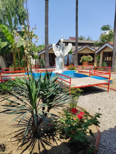 عکس کافه رستوران باغ سبز 