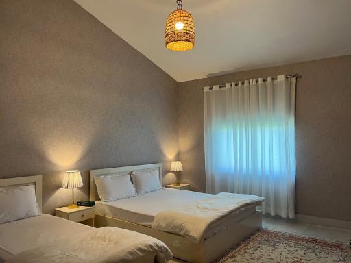 عکس دهکده توریستی آویشار 