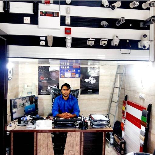 عکس دفتر درب برقی و دوربین مداربسته سلیمانی