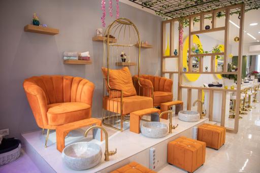 عکس سالن زیبایی ریرا