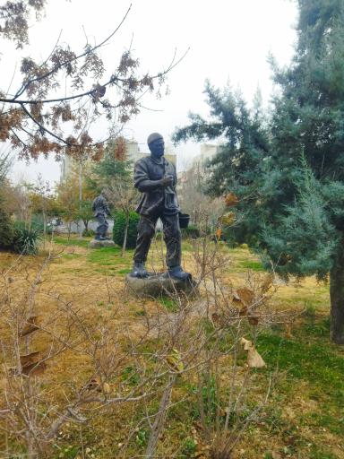 عکس بوستان سروناز