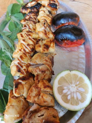 رستوران سنتی نازخاتون