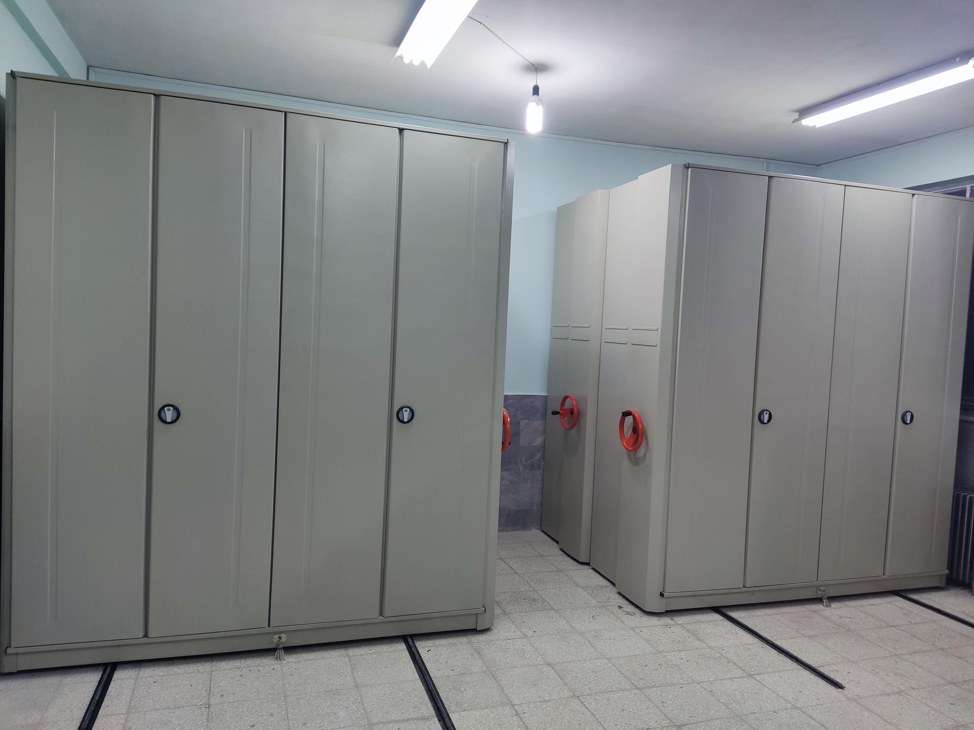 عکس تولیدی سینافرم(بایگانی ریلی،زونکن،انواع قفسه بندی)