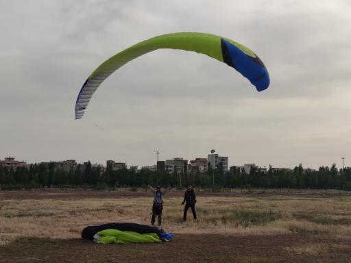 عکس باشگاه ورزشهای هوایی