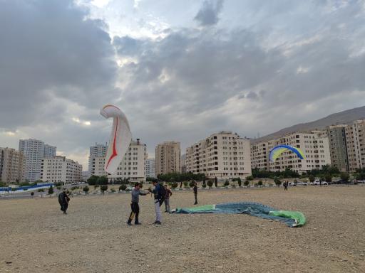 عکس باشگاه ورزشهای هوایی