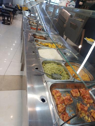 عکس پیتزا سلف سرویس فودینو 