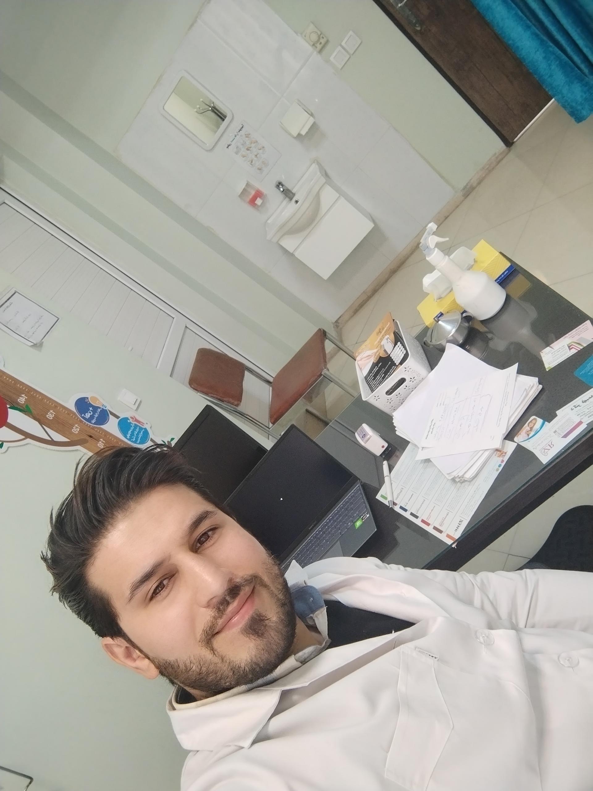 عکس مطب گفتاردرمانی کیارش گلستانی 