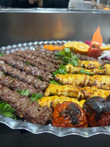 باغ غذای کوچ (شعبه مطهری)