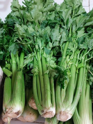 عکس سبزی مارکت ریواس 