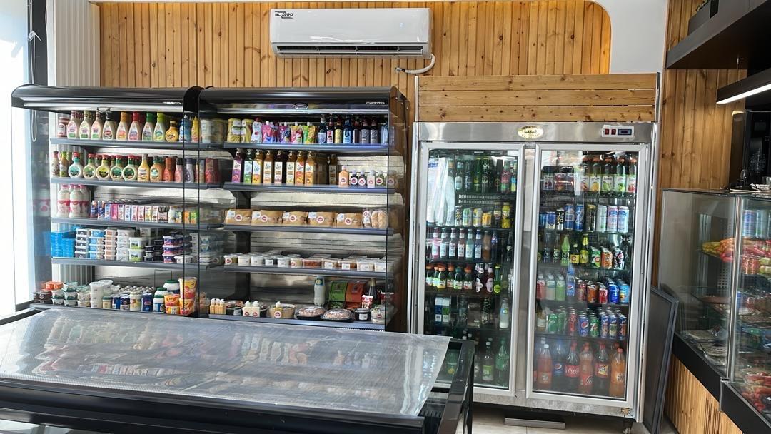 عکس میت هاوس