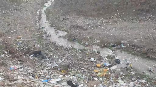 عکس رودخانه فصلی باغستان