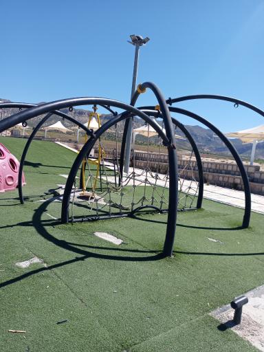 عکس زمین بازی کودکان