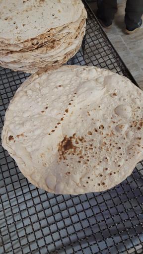 عکس نانوایی لواش تنوری