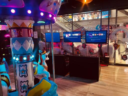 عکس شهربازی سرزمین جادویی روشا